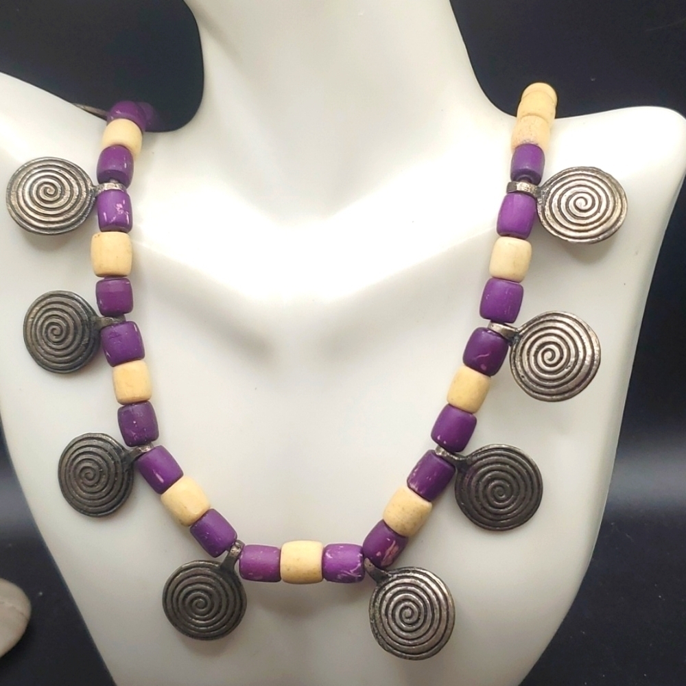 Bone swirl exotic african necklace collectible‎ heirloom N3305
